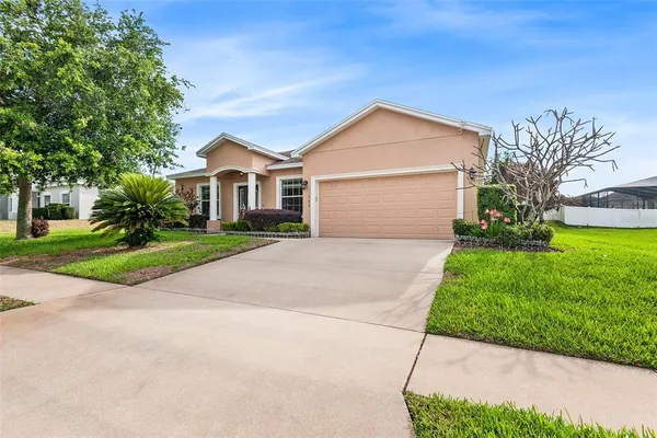 $399,999 | 193 Lake Arietta Court, Auburndale, FL 33823