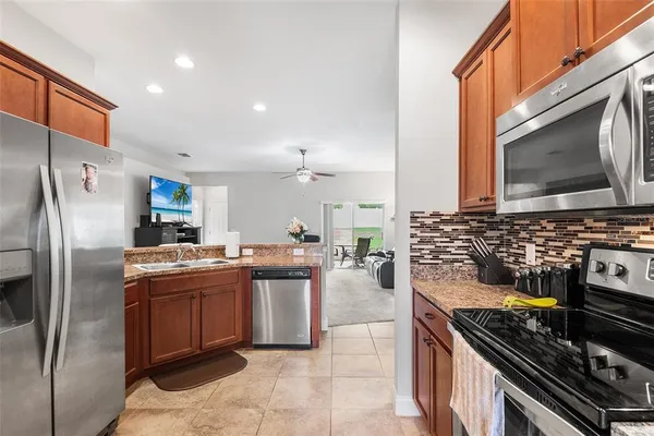 $399,999 | 193 Lake Arietta Court, Auburndale, FL 33823