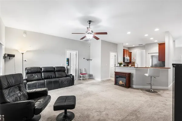 $399,999 | 193 Lake Arietta Court, Auburndale, FL 33823