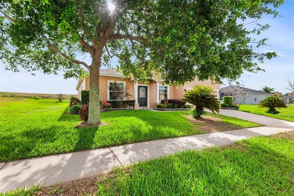 $399,999 | 193 Lake Arietta Court, Auburndale, FL 33823