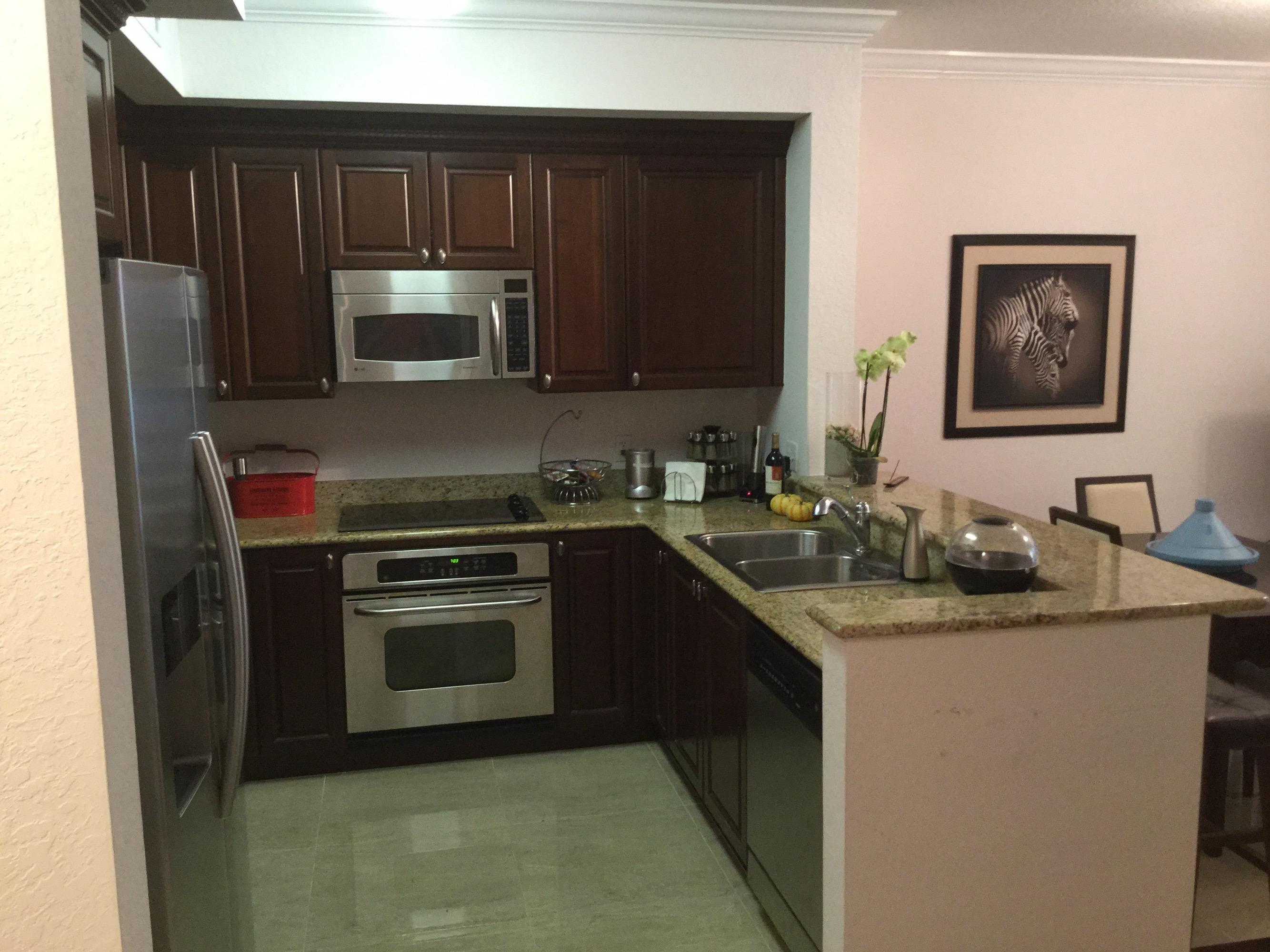 3102 Renaissance Way, Unit 102 Boynton Beach, FL 33426 - Photo 3 of 10 KITCHEN2 -3102