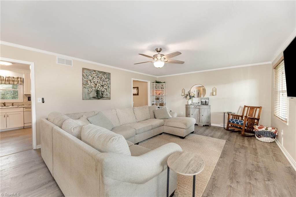 137 Todd Road Advance, NC 27006 - Photo 10 of 26 living room