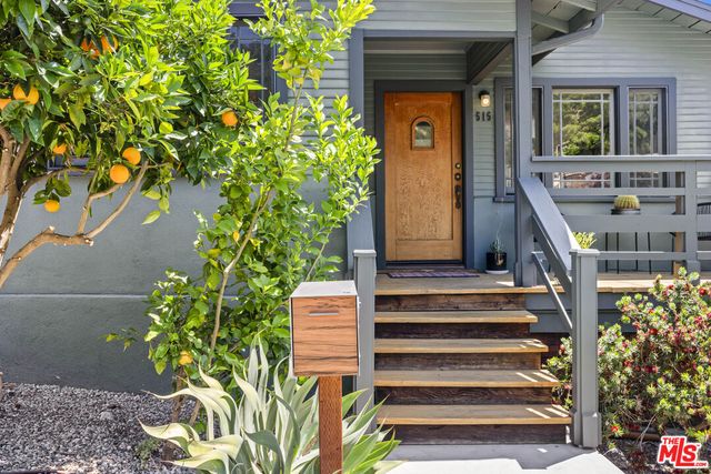 $1,135,000 | 515 North Ave 49, Los Angeles, CA 90042