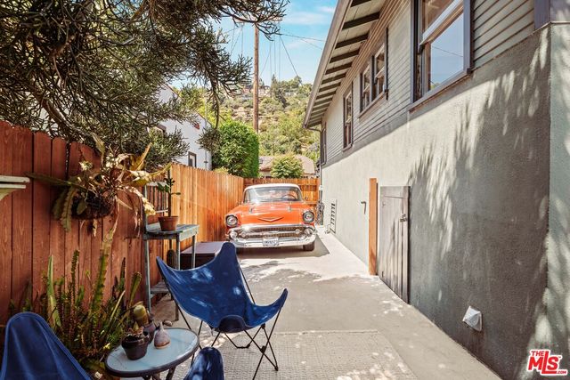 $1,135,000 | 515 North Ave 49, Los Angeles, CA 90042