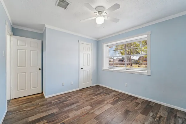 $260,000 | 4111 Woodhampton Drive, Pasadena, TX 77505