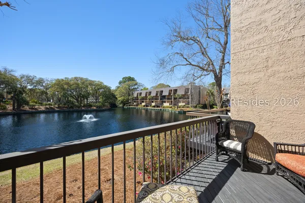$575,000 | 85 Folly Field Road, Unit 134, Hilton Head Island, SC 29928
