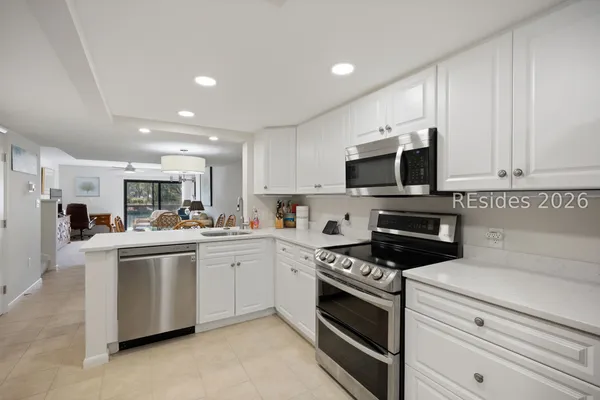 $575,000 | 85 Folly Field Road, Unit 134, Hilton Head Island, SC 29928