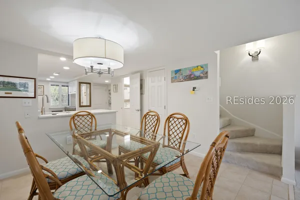 $575,000 | 85 Folly Field Road, Unit 134, Hilton Head Island, SC 29928