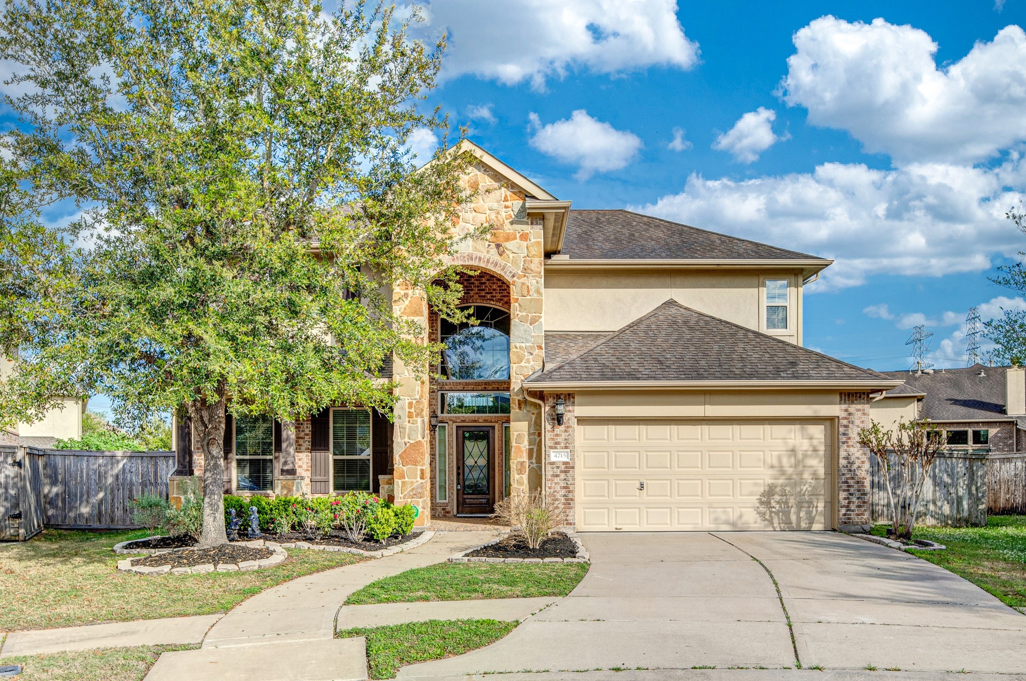 4715 Coldstream Court Sugar Land, TX 77479 - Photo 1 of 49 Welcome to 4715 Coldstream Ct. Sugar Land, TX 77479!