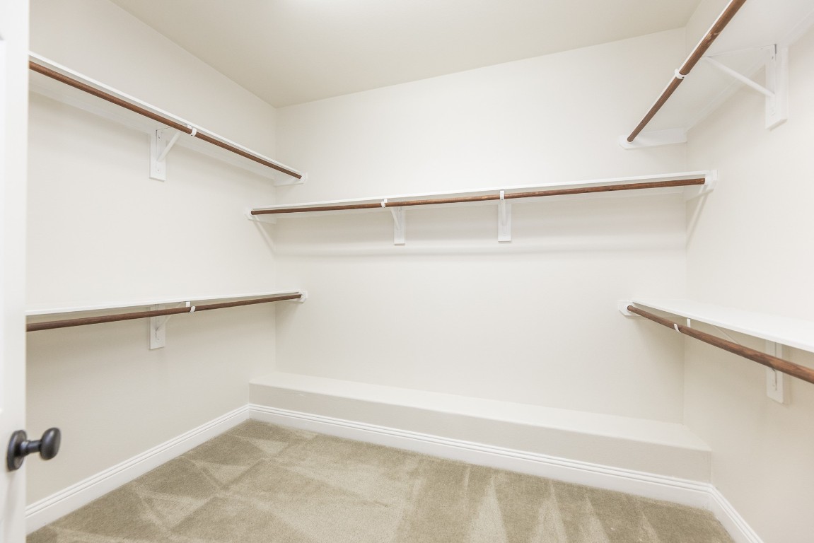 4715 Coldstream Court Sugar Land, TX 77479 - Photo 33 of 49 Primary Closet