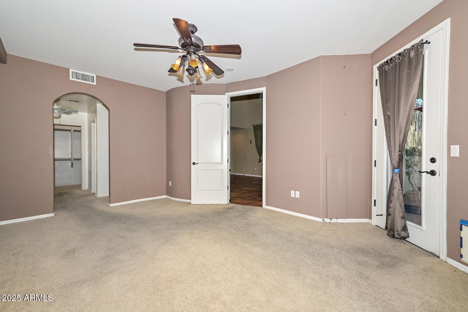 1750 East Ocotillo Road, Unit 18 Phoenix, AZ 85016 - Photo 39 of 44 Primary Bedroom-Bath