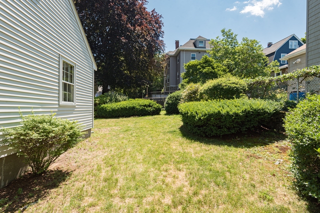 4 Inverness Road Arlington, MA 02476 - Photo 34 of 38
