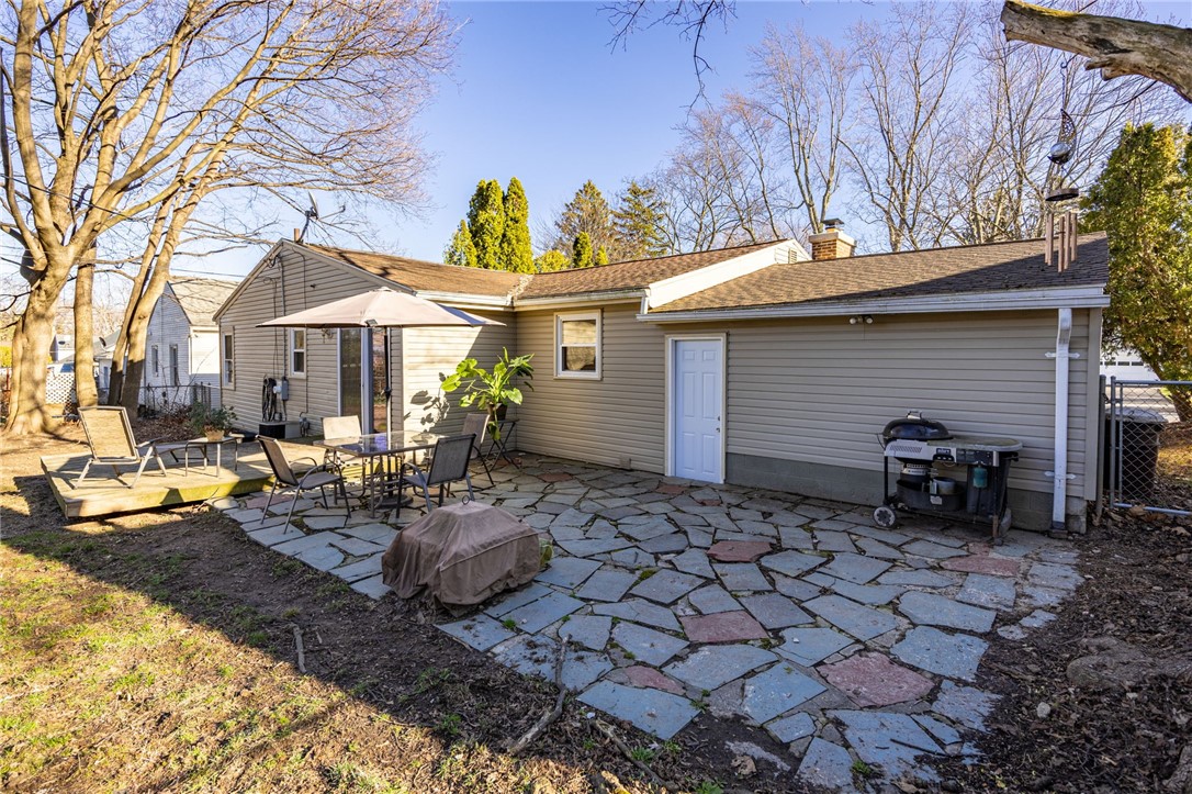 88 Longcroft Road Irondequoit, NY 14609 - Photo 27 of 31