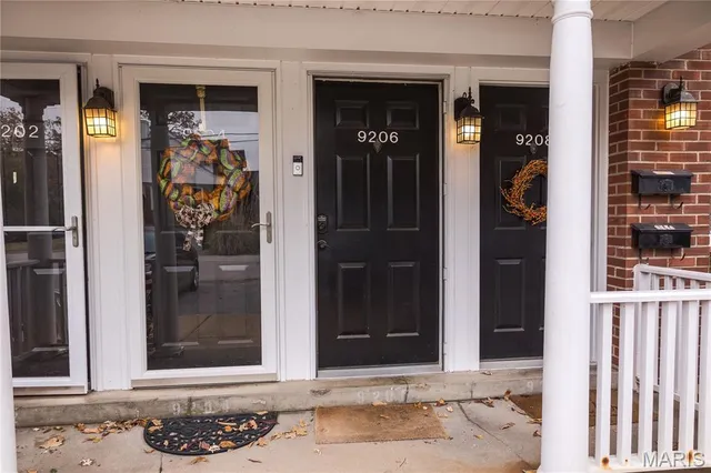 $225,000 | 9206 Eager Road, Brentwood, MO 63144