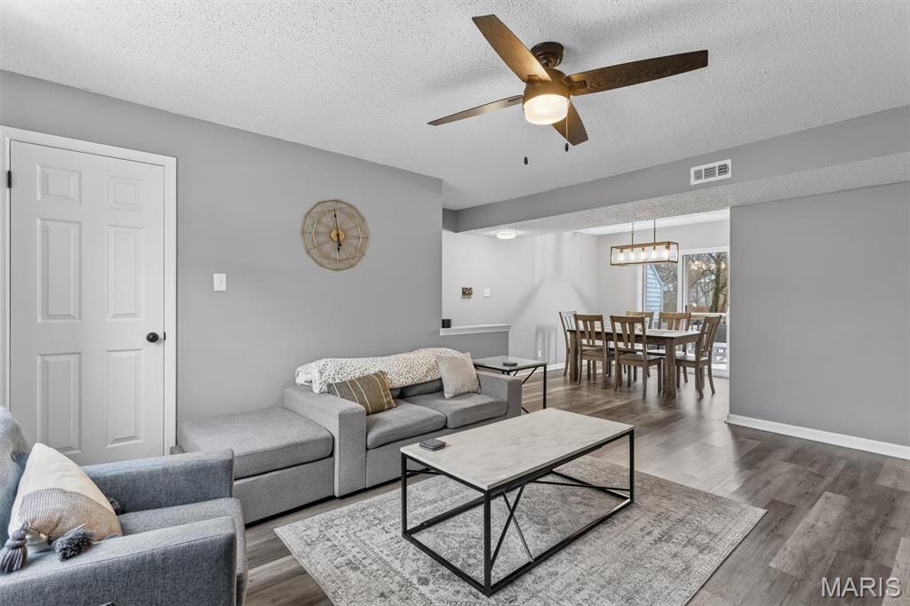 9206 Eager Road Brentwood, MO 63144 - Photo 1 of 36