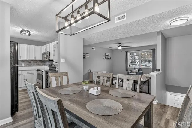 $225,000 | 9206 Eager Road, Brentwood, MO 63144