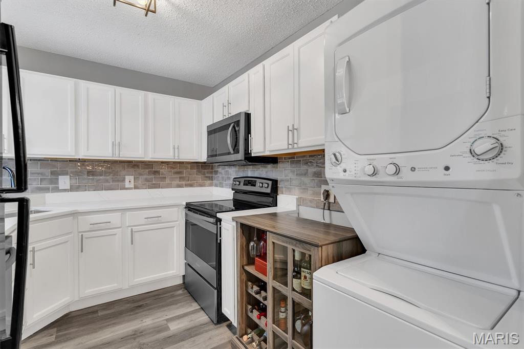 9206 Eager Road Brentwood, MO 63144 - Photo 4 of 36