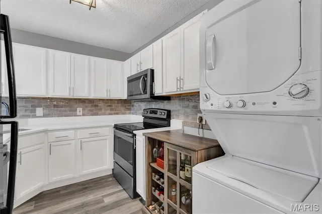 $225,000 | 9206 Eager Road, Brentwood, MO 63144