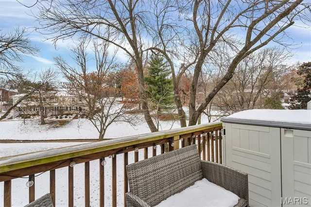 $225,000 | 9206 Eager Road, Brentwood, MO 63144