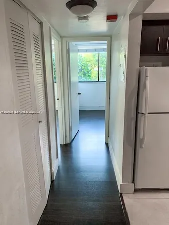 $2,800 | 2715 Tigertail Avenue, Unit 204, Miami, FL 33133