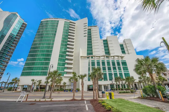 $219,500 | 201 South Ocean Boulevard, Unit 1605, Myrtle Beach, SC 29577