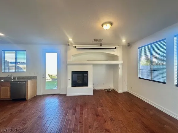 $2,895 | 1156 Horizon Range Avenue, Henderson, NV 89012