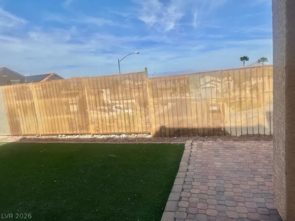 $2,895 | 1156 Horizon Range Avenue, Henderson, NV 89012