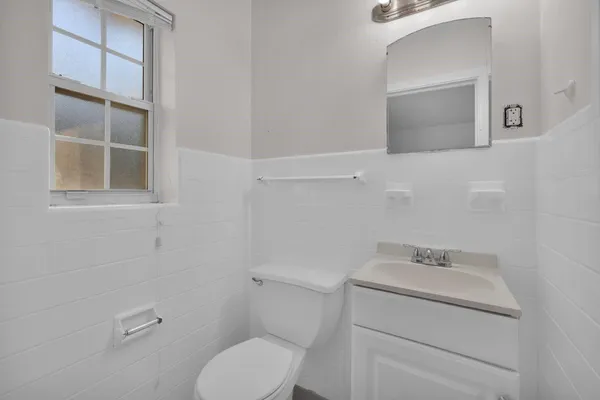 $1,995 | 8063 San Jose Boulevard, Jacksonville, FL 32217