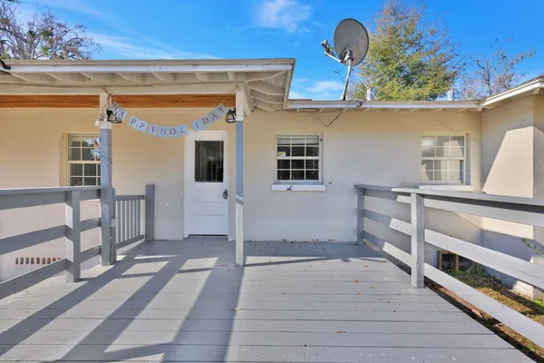 $1,995 | 8063 San Jose Boulevard, Jacksonville, FL 32217