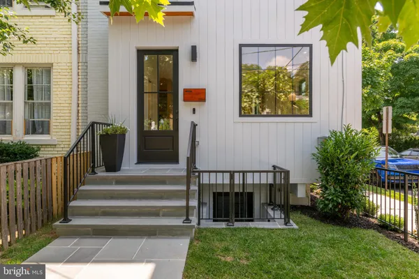 $2,995,000 | 3554 T Street Northwest, Washington, DC 20007