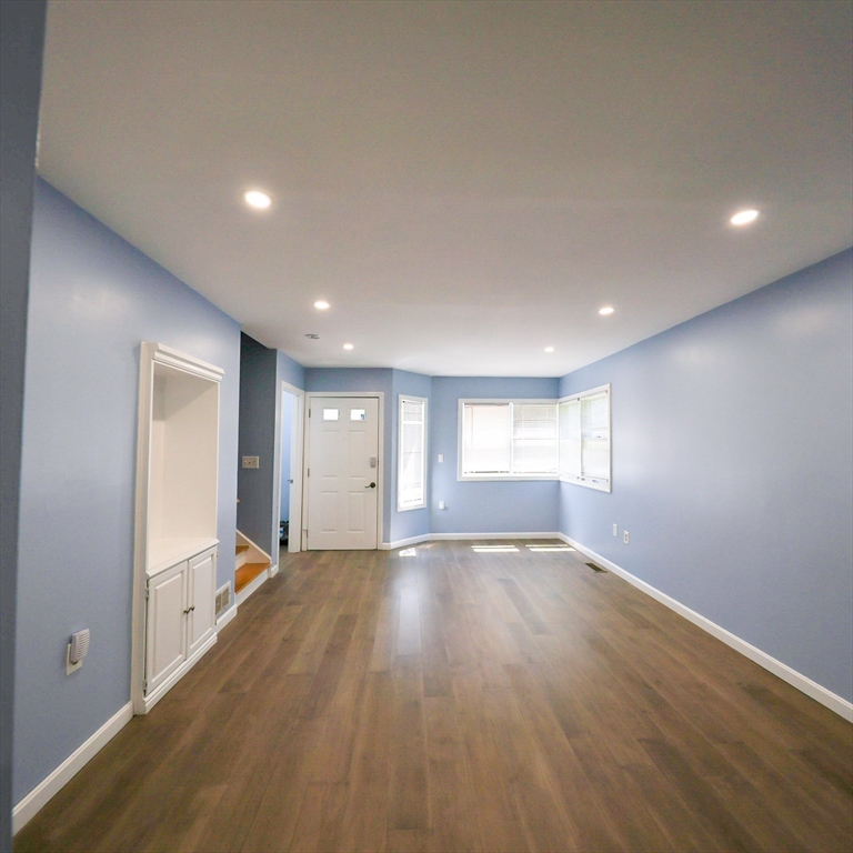 34 Farmland Road, Unit A Lowell, MA 01850 - Photo 10 of 32