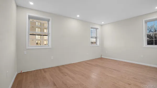 $1,400,000 | 4518 Richardson Avenue | Wakefield