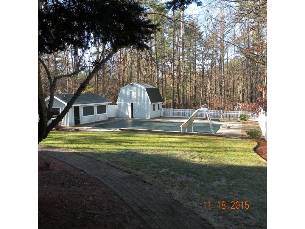 44 Schaefer Circle Hudson, NH 03051 - Photo 2 of 36