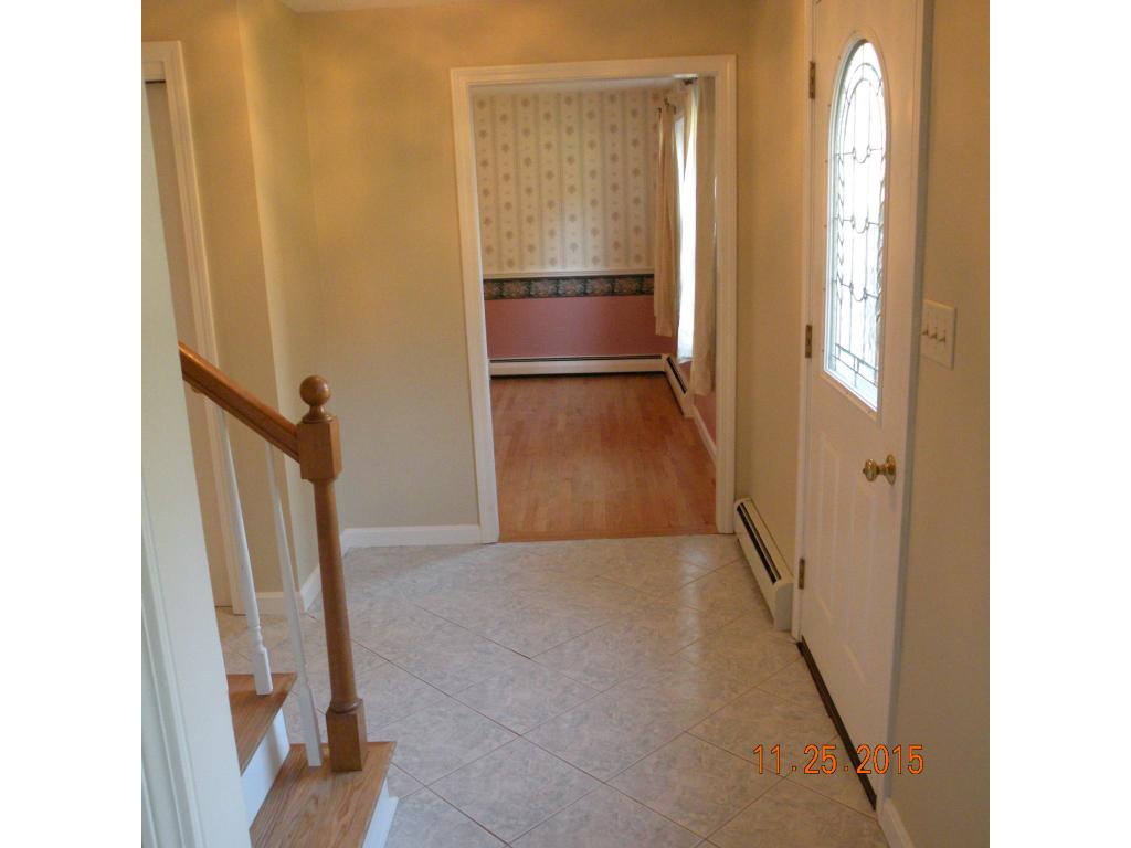 44 Schaefer Circle Hudson, NH 03051 - Photo 21 of 36