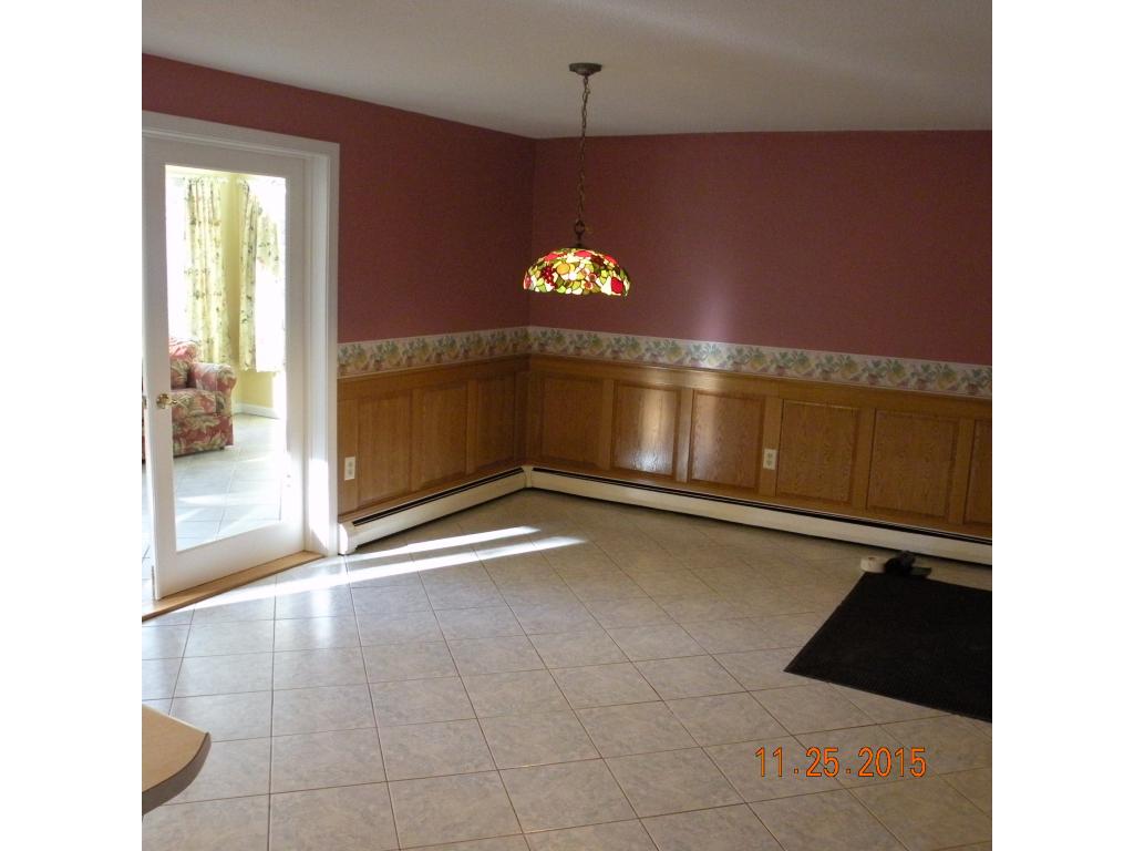 44 Schaefer Circle Hudson, NH 03051 - Photo 23 of 36