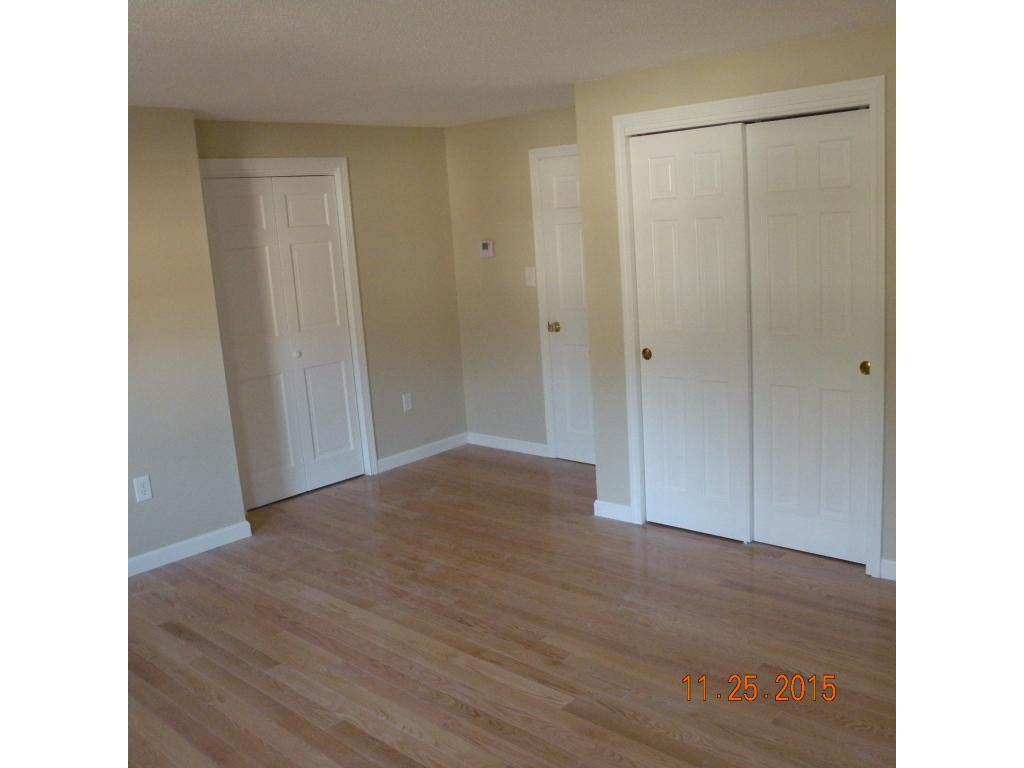 44 Schaefer Circle Hudson, NH 03051 - Photo 27 of 36