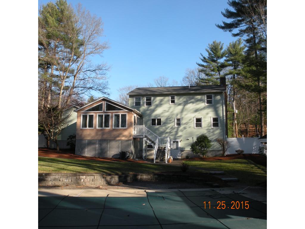 44 Schaefer Circle Hudson, NH 03051 - Photo 10 of 36