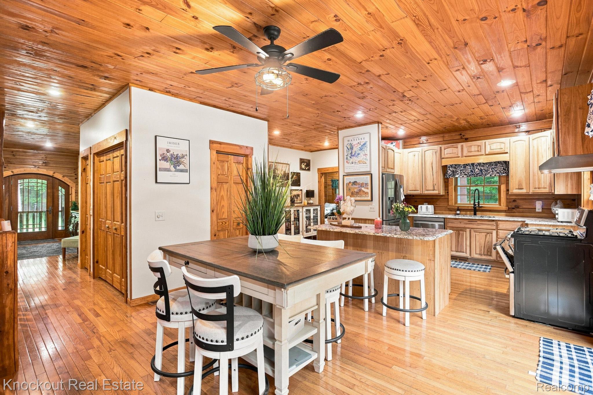 8222 Moorish Road Birch Run, MI 48415 - Photo 17 of 80 14-web-or-mls-8222 Moorish Rd-4.jpg