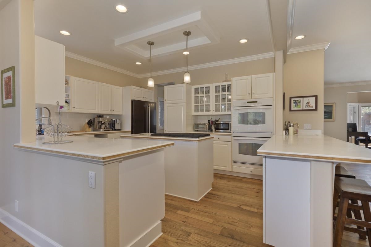 286 Ridge Way Mammoth Lakes, CA 93546 - Photo 14 of 50 Gallery Image 14
