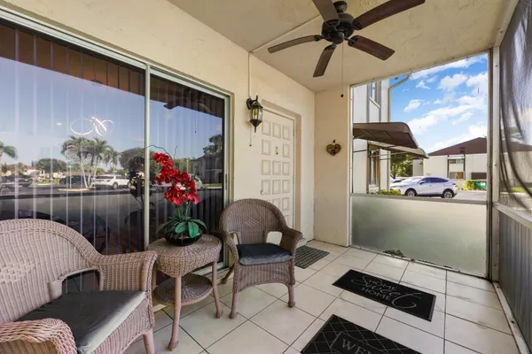 $1,700 | 3586 La Playas Court, Unit D1, Greenacres, FL 33463