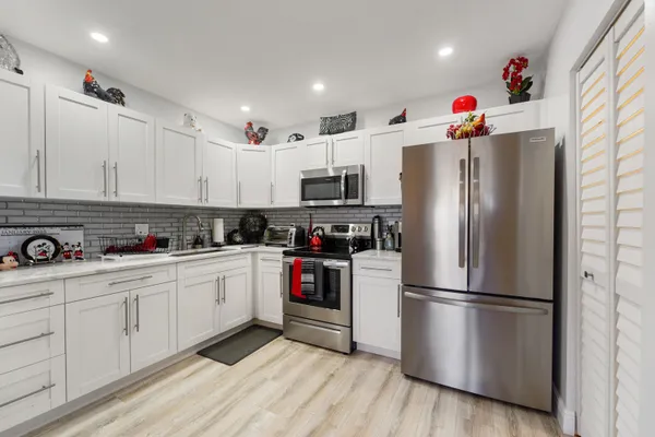 $1,700 | 3586 La Playas Court, Unit D1, Greenacres, FL 33463