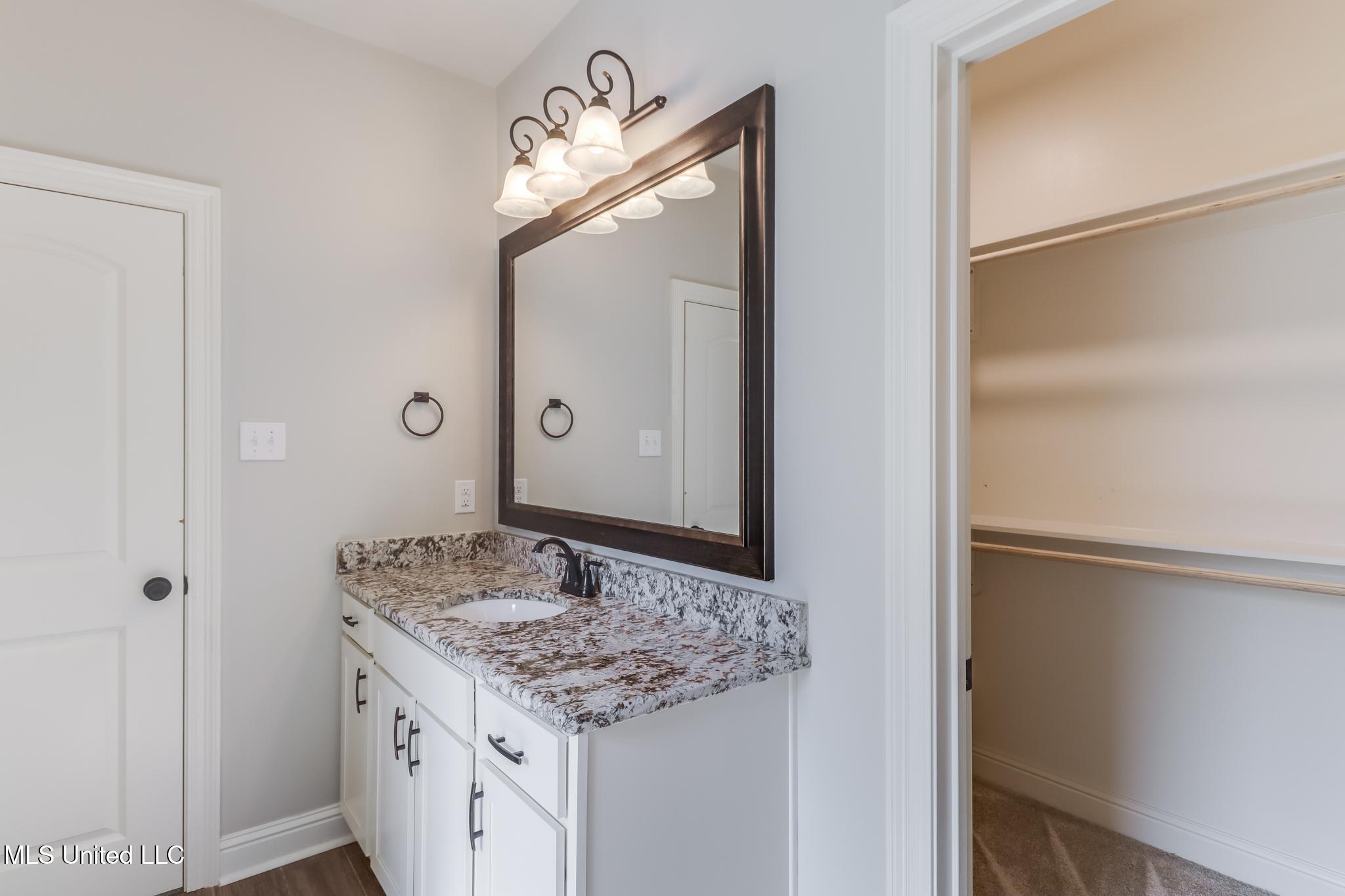 11816 Smokey Court Ocean Springs, MS 39564 - Photo 21 of 43 Photo Nov 14 2025, 1 04 57 PM (1)