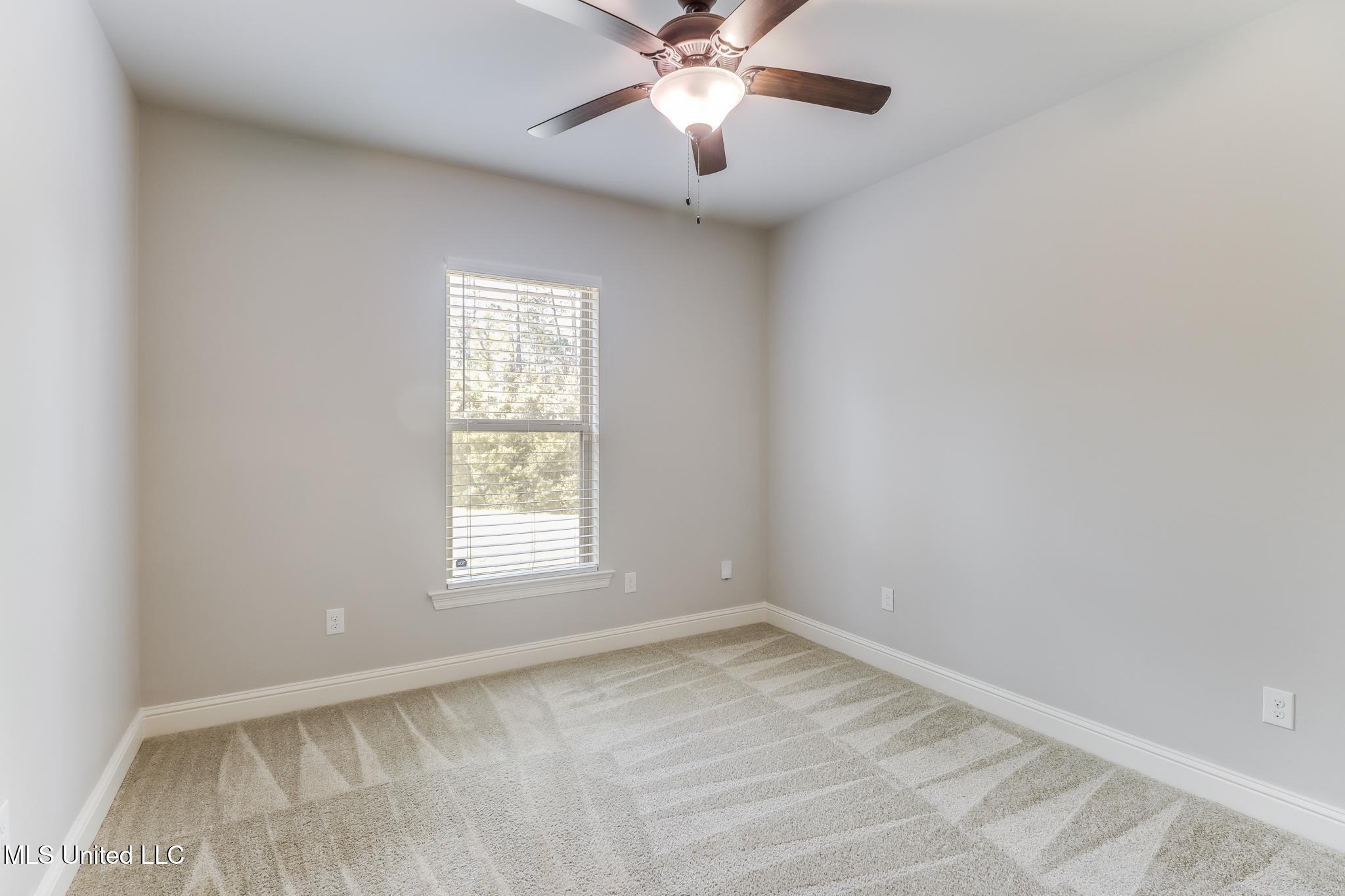 11816 Smokey Court Ocean Springs, MS 39564 - Photo 26 of 43 Photo Nov 14 2025, 1 11 33 PM (2)