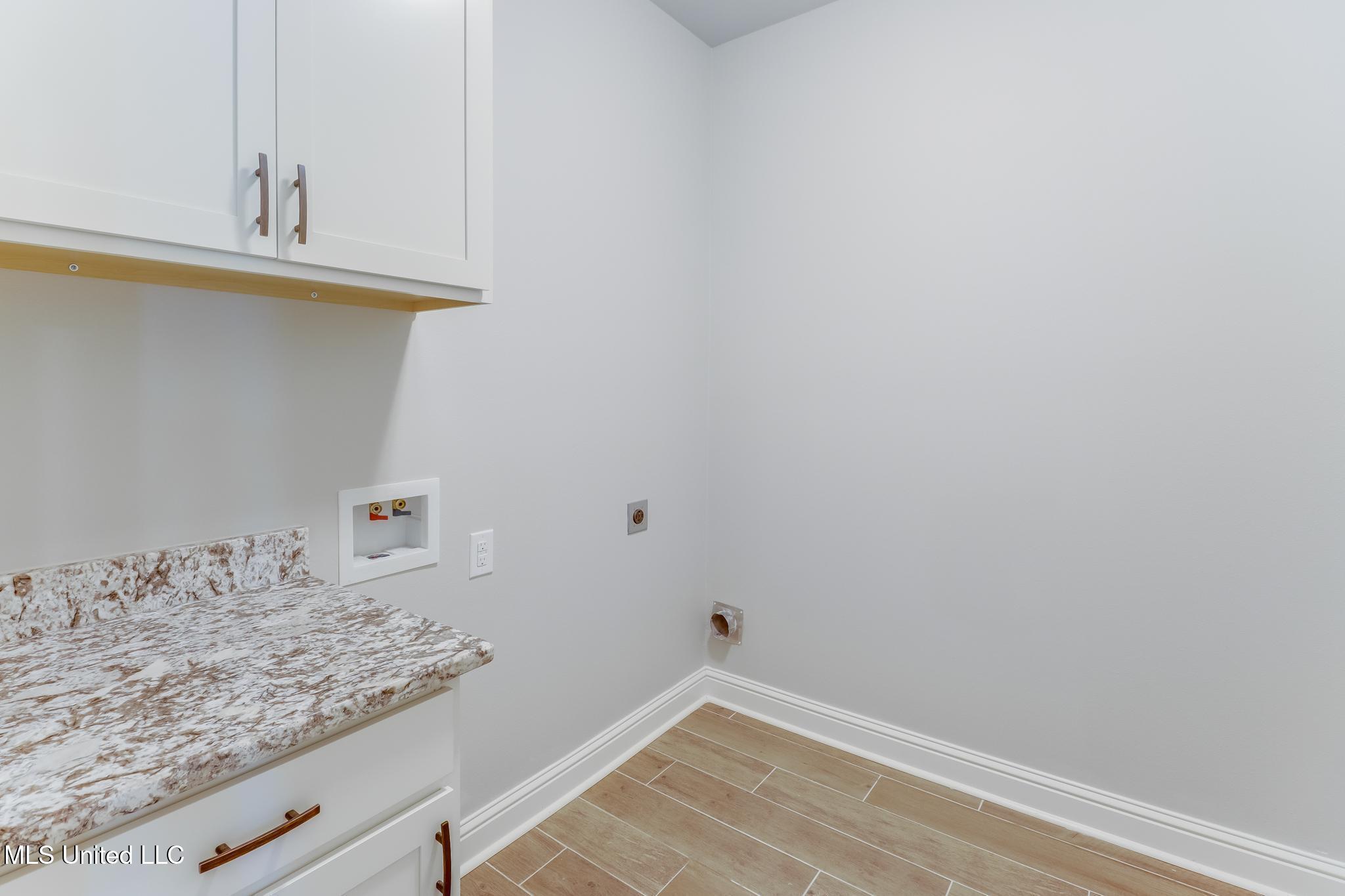 11816 Smokey Court Ocean Springs, MS 39564 - Photo 33 of 43 Photo Nov 14 2025, 1 10 13 PM (1)