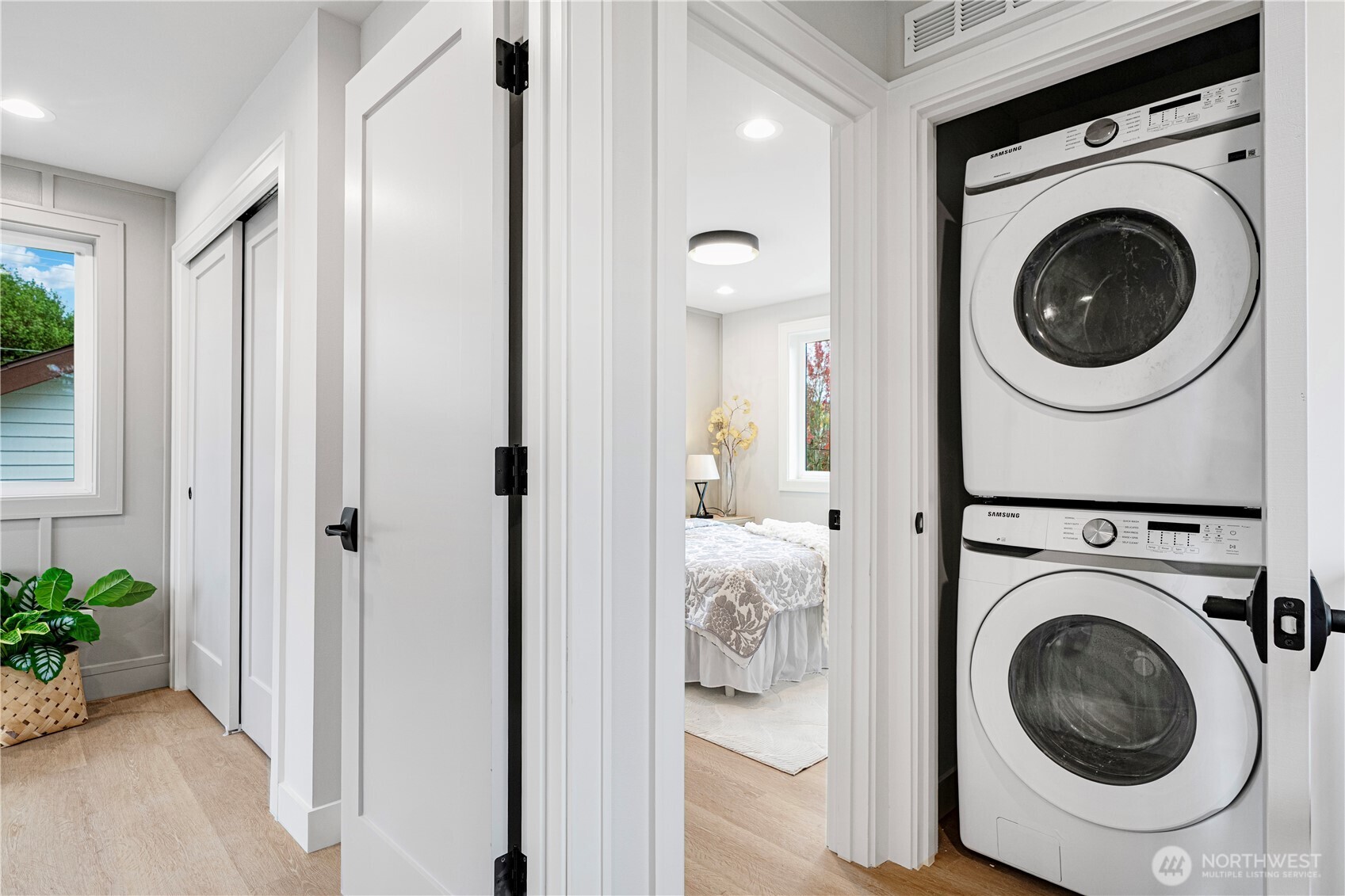 3054 Fairmount Avenue Southwest Seattle, WA 98116 - Photo 10 of 18 a view of a hallway with washer and dryer