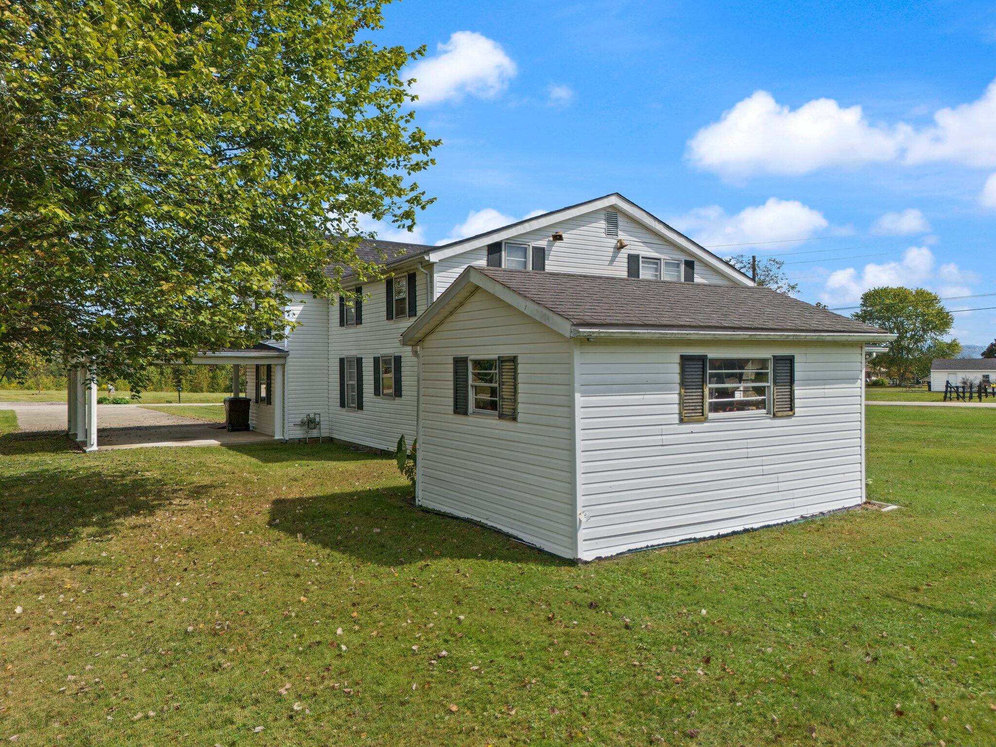 695 Maple Street Stanton, KY 40380 - Photo 61 of 77 62-web-or-mls-DJI_20240923125417_0120_D