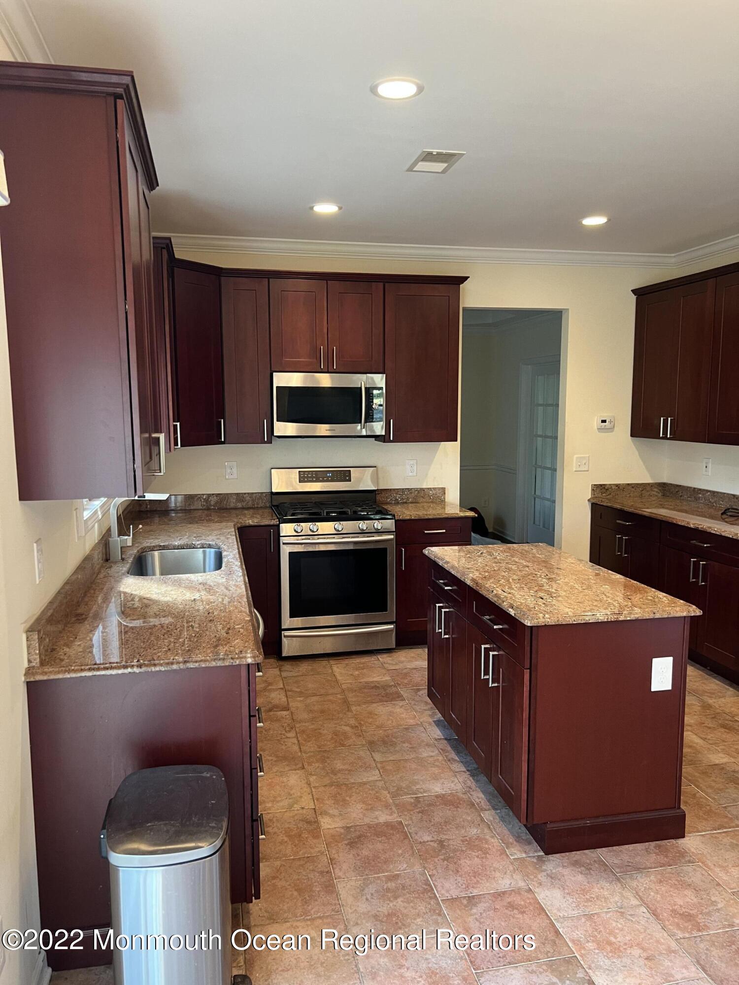 1 Ryers Lane Matawan, NJ 07747 - Photo 11 of 33 KITCHEN