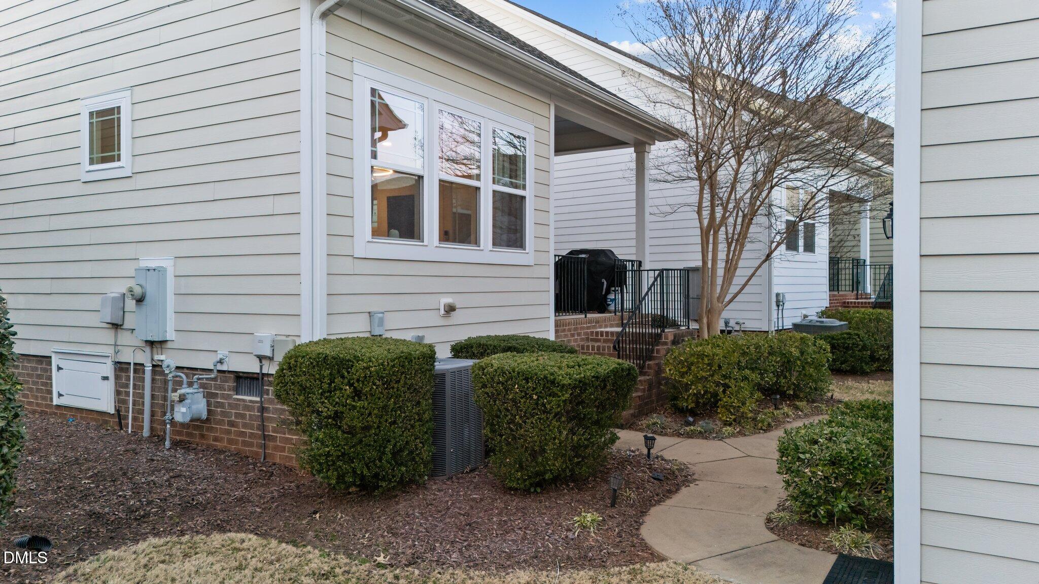 1536 Crafton Way Raleigh, NC 27607 - Photo 33 of 46 16-web-or-mls-DJI_20250226175650_0772_D
