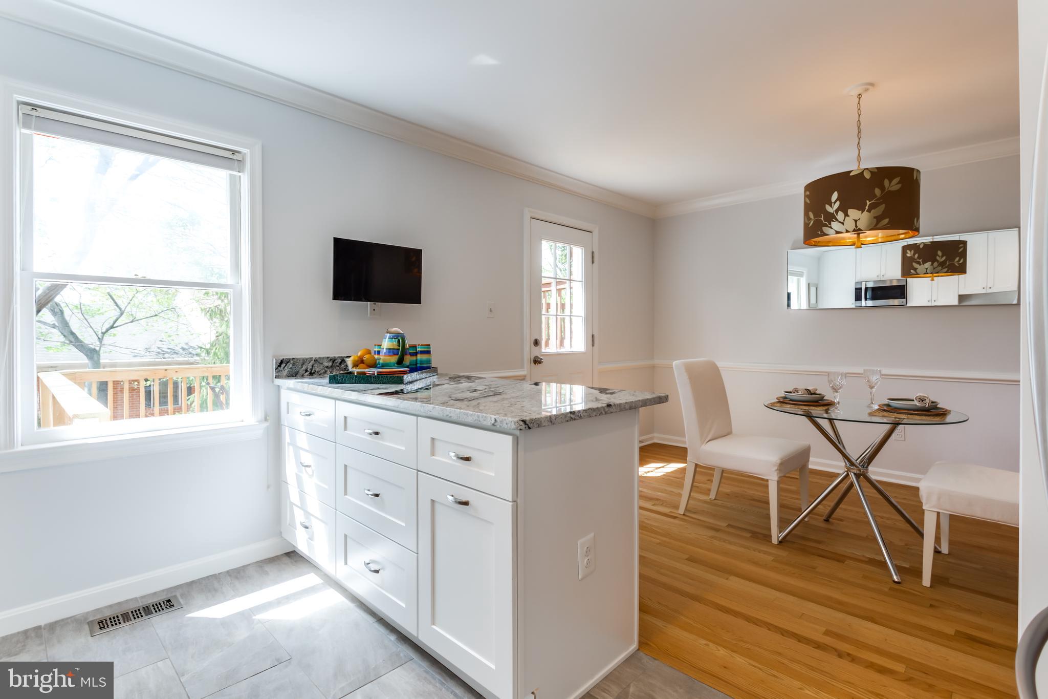 2043 South Glebe Road Arlington, VA 22206 - Photo 17 of 72 Gallery Image 17