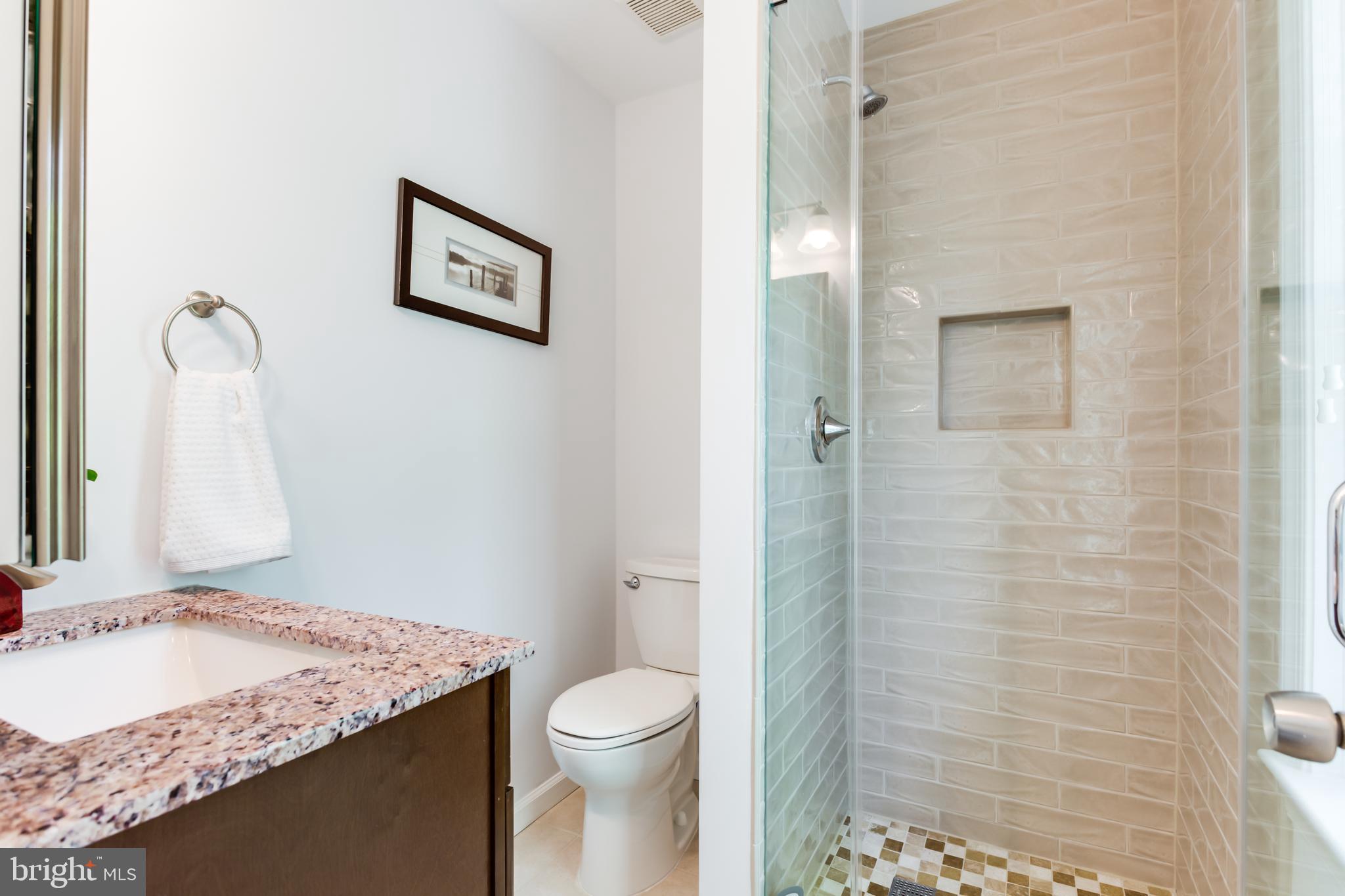 2043 South Glebe Road Arlington, VA 22206 - Photo 27 of 72 Gallery Image 27